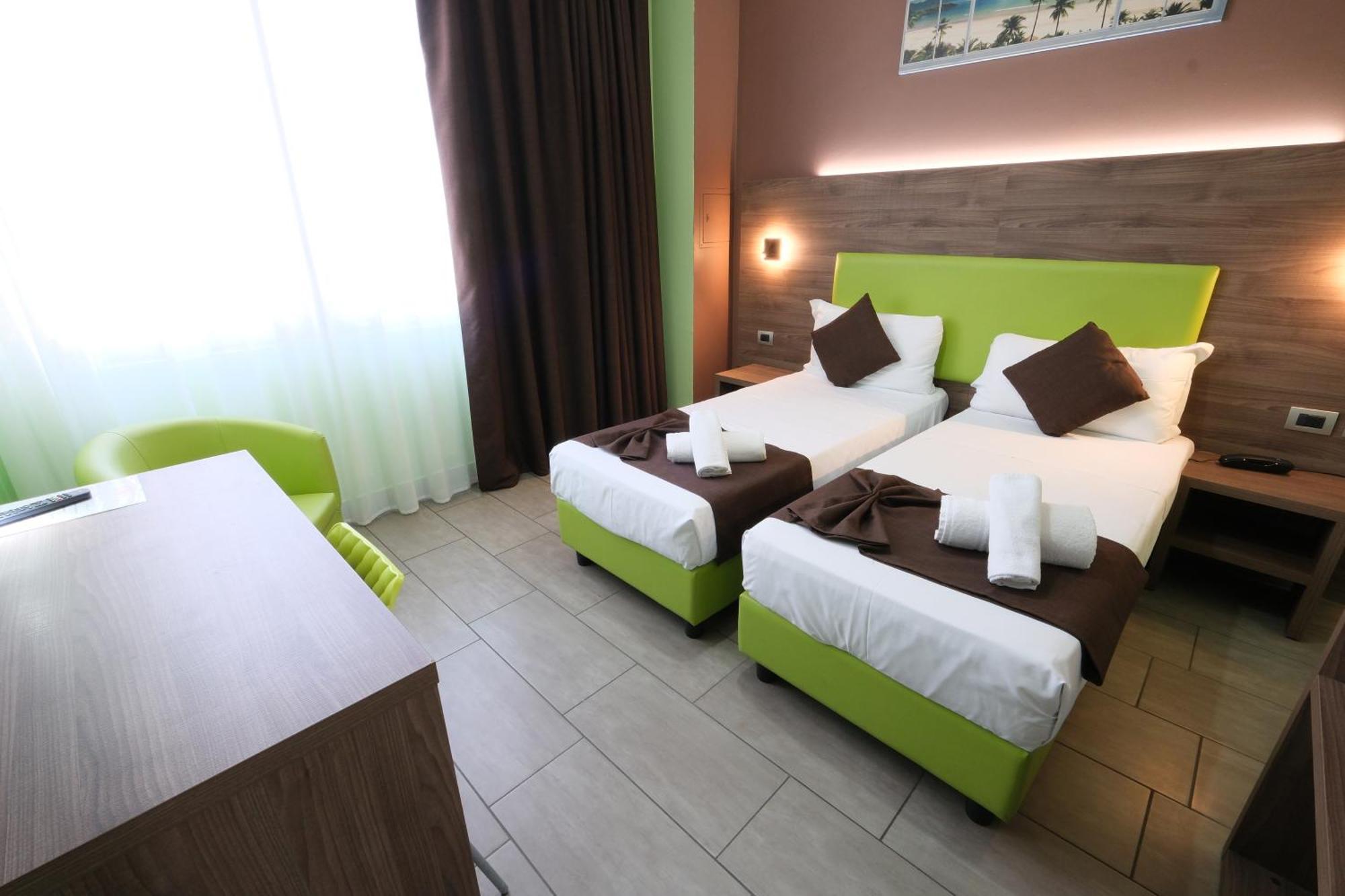 Hotel Giacosa Milan Exterior photo